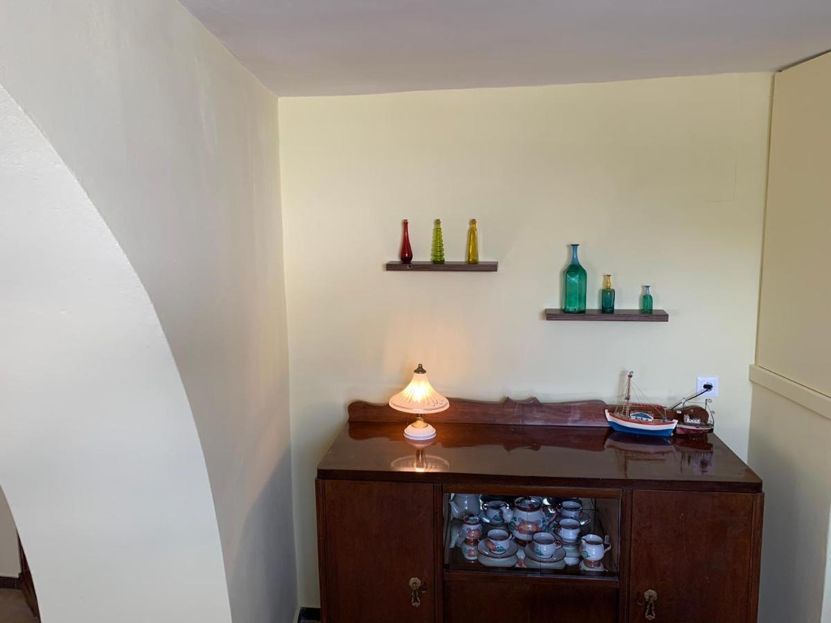 Captain'S House Plaka Milos Villa Ngoại thất bức ảnh