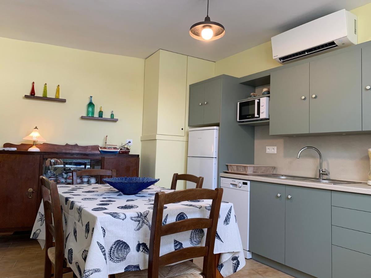 Captain'S House Plaka Milos Villa Ngoại thất bức ảnh