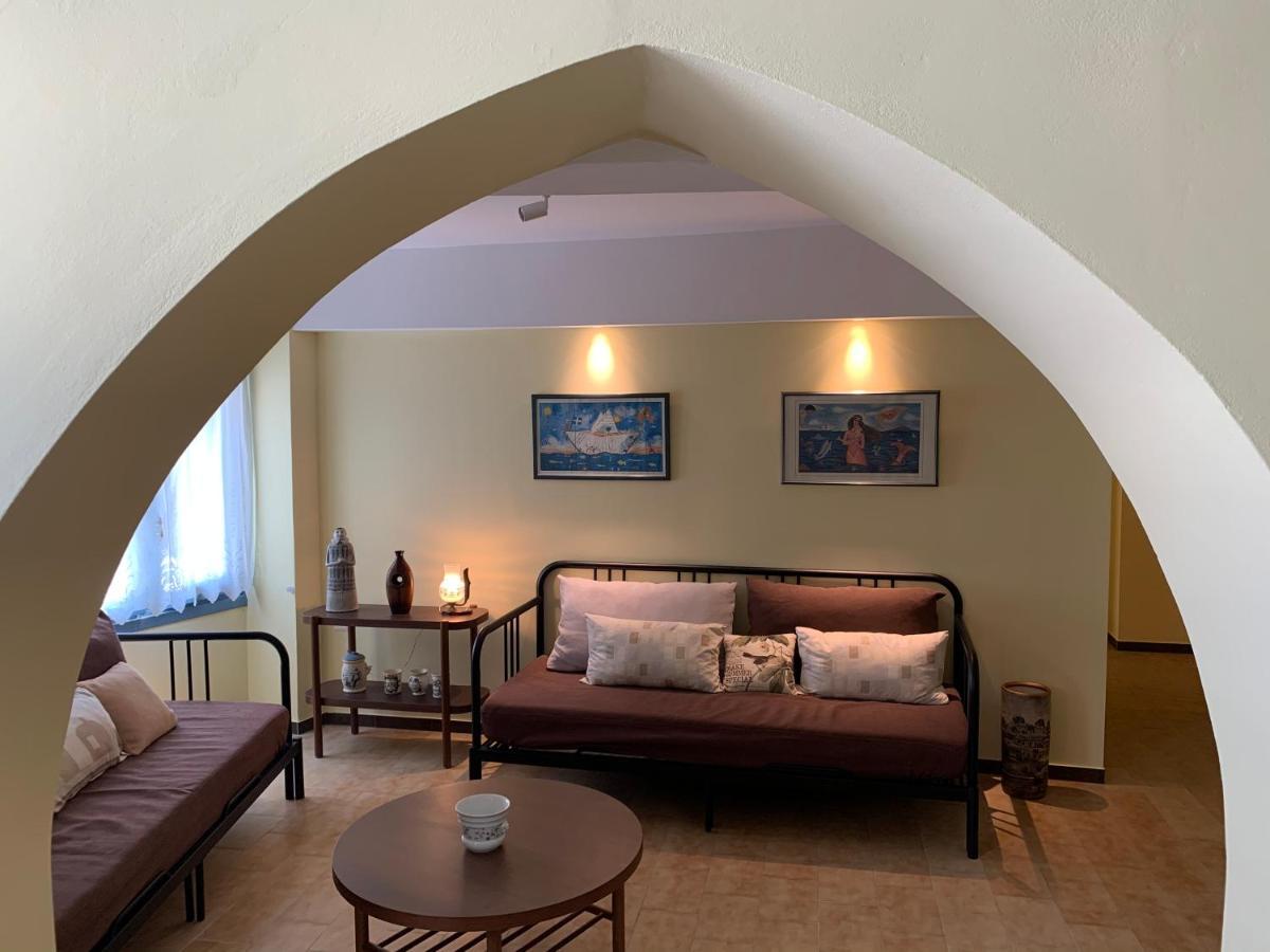 Captain'S House Plaka Milos Villa Ngoại thất bức ảnh
